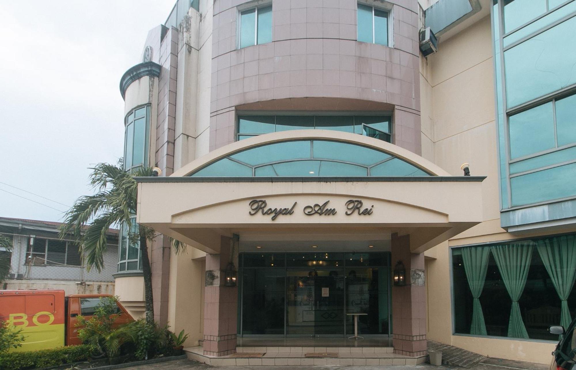 Royal Am Rei Hotel By Reddoorz Bacolod Ngoại thất bức ảnh